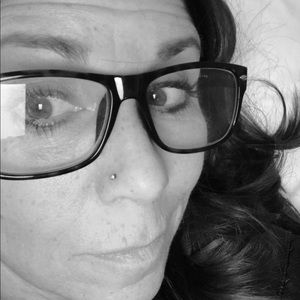 Meet your Posher, Carrie